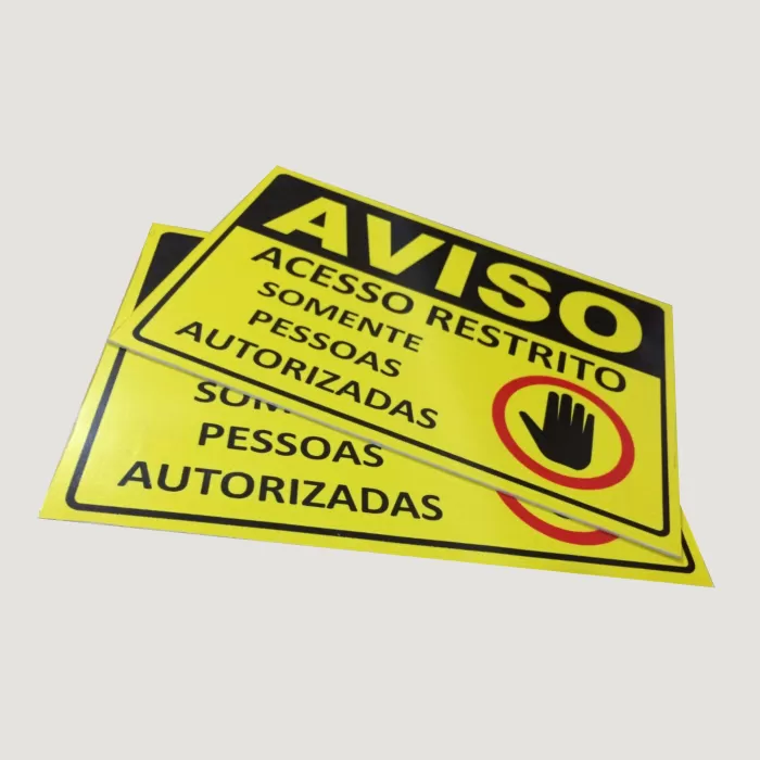 Placa de sinalização em PVC